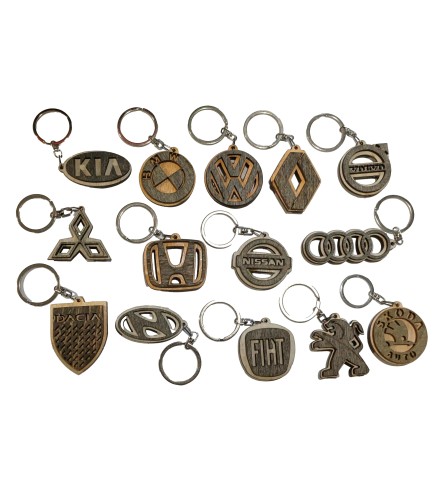 Wooden World Nissan Wooden Keyring with Metal Ring MDF Plywood Car Key Chain 4.5 x 4.5 cm