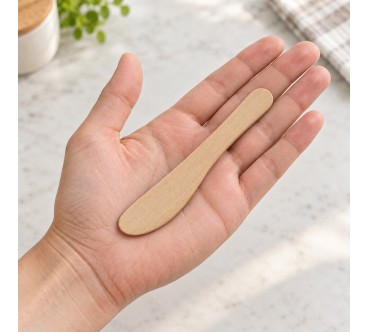 Wooden Butter Knife 13.5 cm Beech Spreader | Wooden World