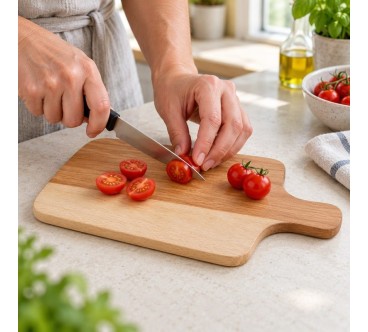 Small Oiled Beech Chopping Board with Handle | 30.5 cm