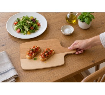 Oiled Beech Chopping Board 34.5 x 20 cm | Wooden World