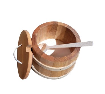 Oiled Beechwood Sugar Bowl with Lid & Spoon – 12 × 10.5 cm