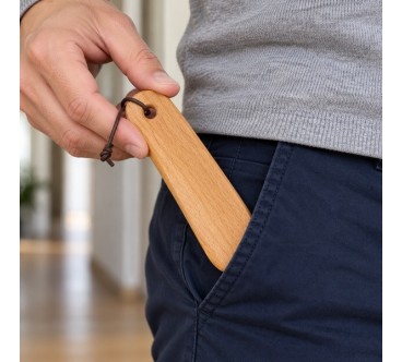 Beech Wood Pocket Shoe Horn 12 cm | Wooden World