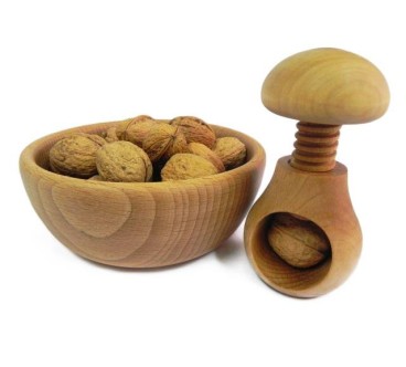 Wooden Nutcracker Mushroom Shape – Beech Wood 11x7 cm Light Brown