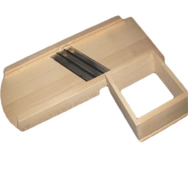 Wooden World Beech Wood Vegetable Slicer 54x19 cm